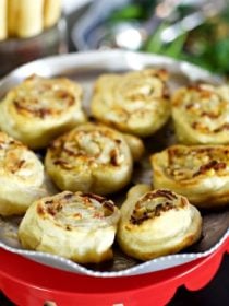 Pear Gorgonzola Puff Pastry Pinwheels