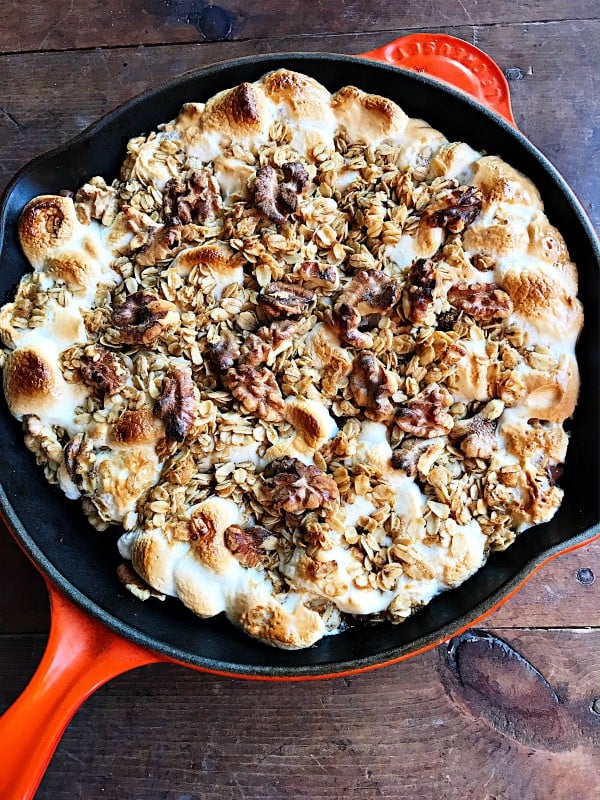 Monterey Fire Table with Skillet S'mores Recipe - Reluctant Entertainer