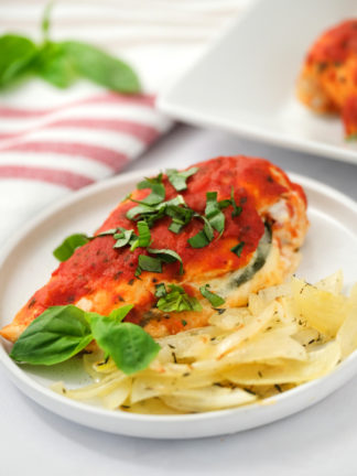 Mozzarella Chicken Marinara Recipe with sweet onions