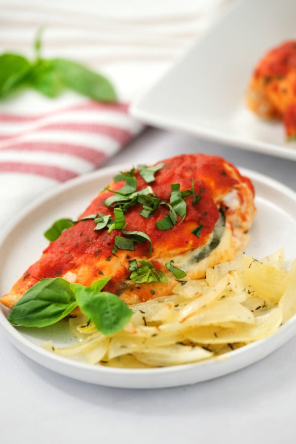 Mozzarella Chicken Marinara Recipe with sweet onions