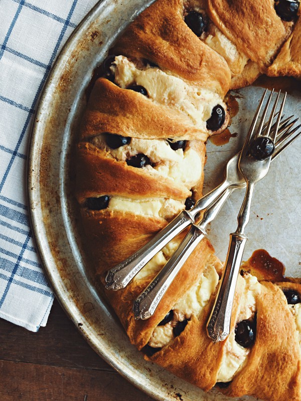 Black Cherry Almond Crescent Ring Dessert