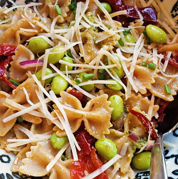 Whole Wheat Pasta Edamame Pesto and Peas