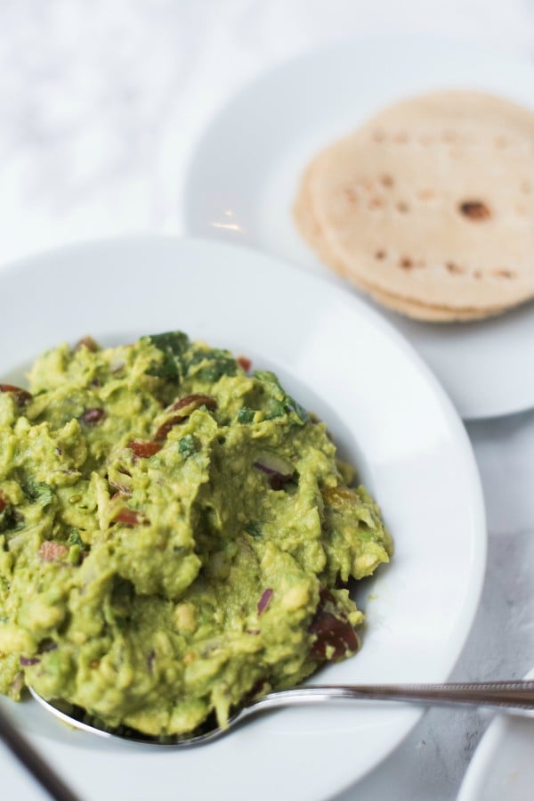 BEST Homemade Guacamole Recipe