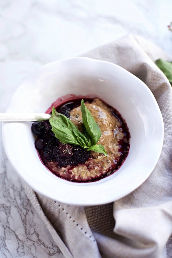 Almond Butter Berry Steel-Cut Oats