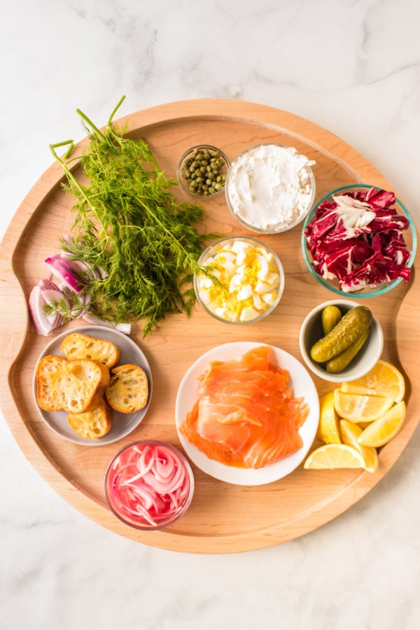 how to make Smoked Salmon Appetizer Platter