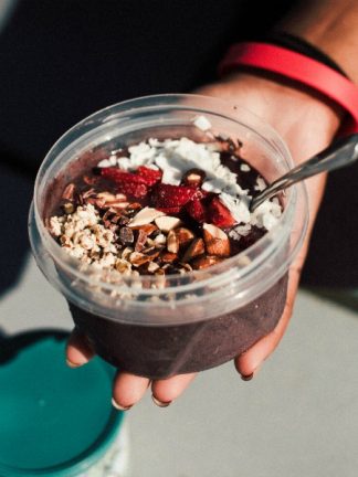 Chocolate Banana Berry Smoothie Bowl Recipe