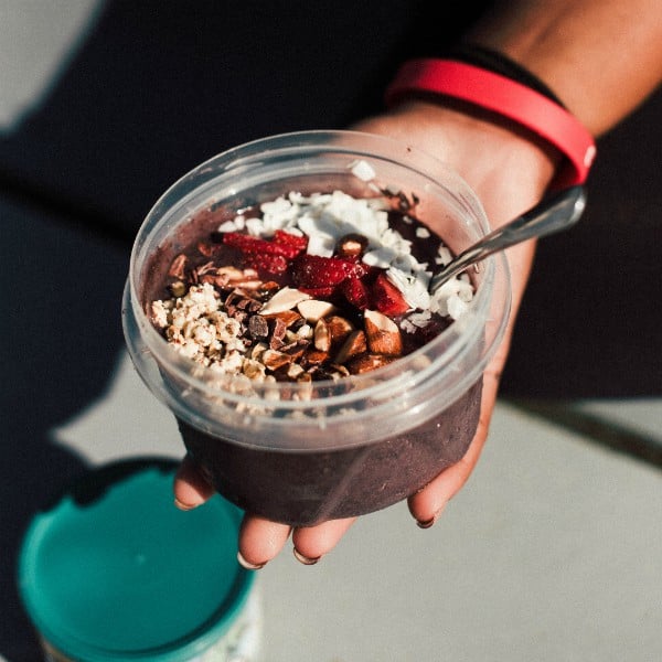 Chocolate Banana Berry Smoothie Bowl Recipe