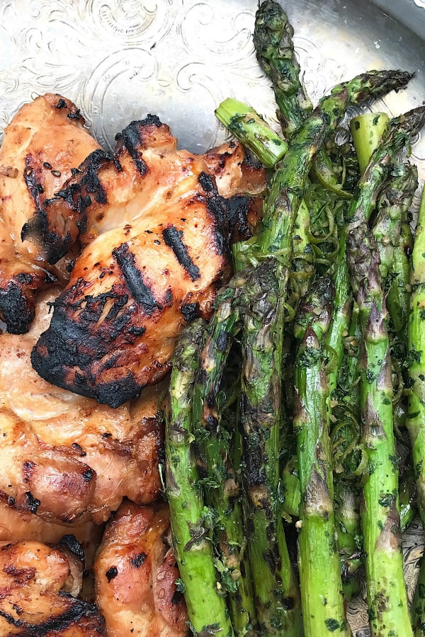 Grilled Parsley Lime Asparagus Recipe