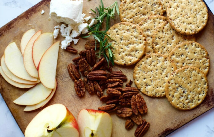 apples and goat cheese