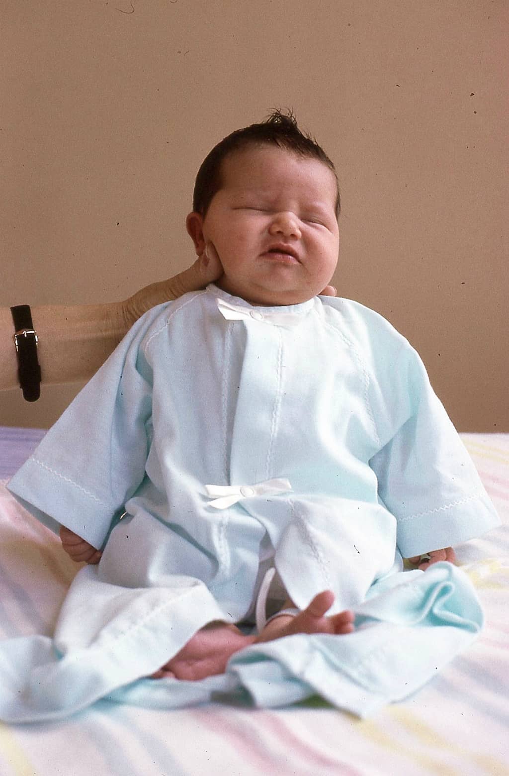 Old-Fashioned Homemade Chocolate Ice Cream - Reluctant Entertainer