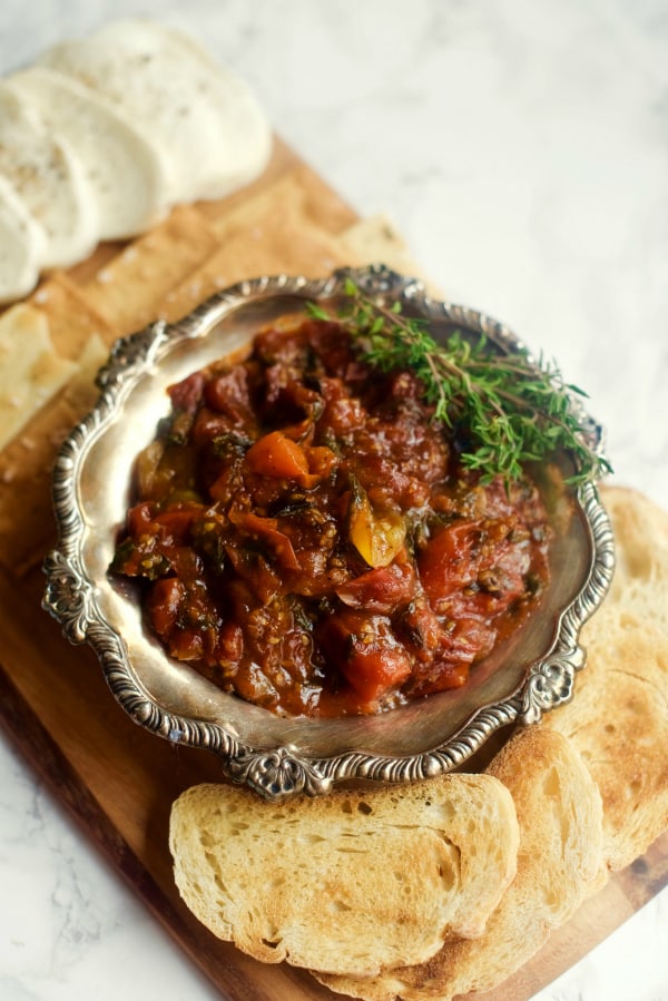 Sweet and Spicy Tomato Basil Spread 