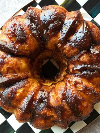 Holiday Pumpkin Monkey Bread