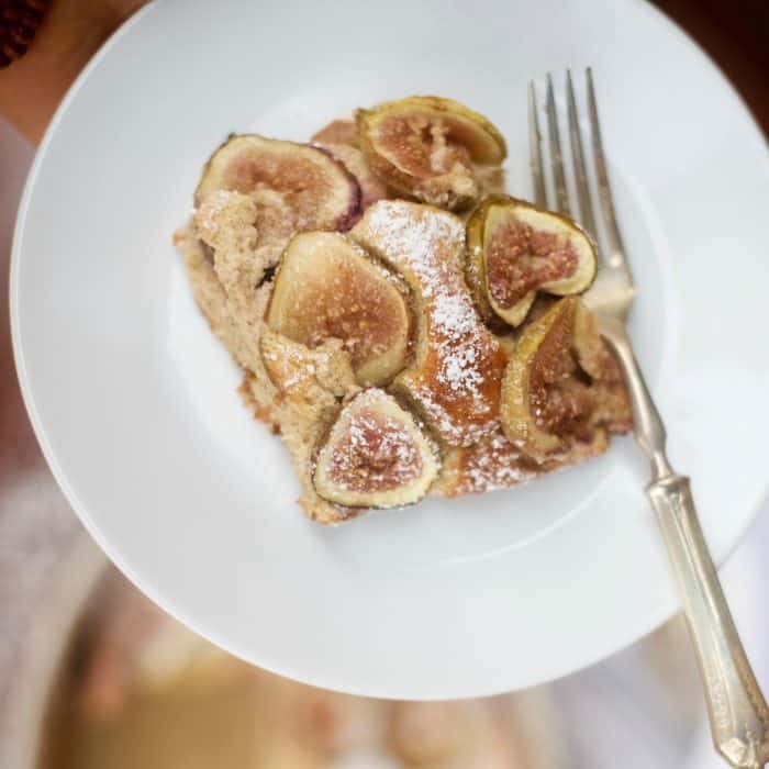 Cinnamon Fig Yogurt Cake