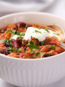 bowl of chicken chili