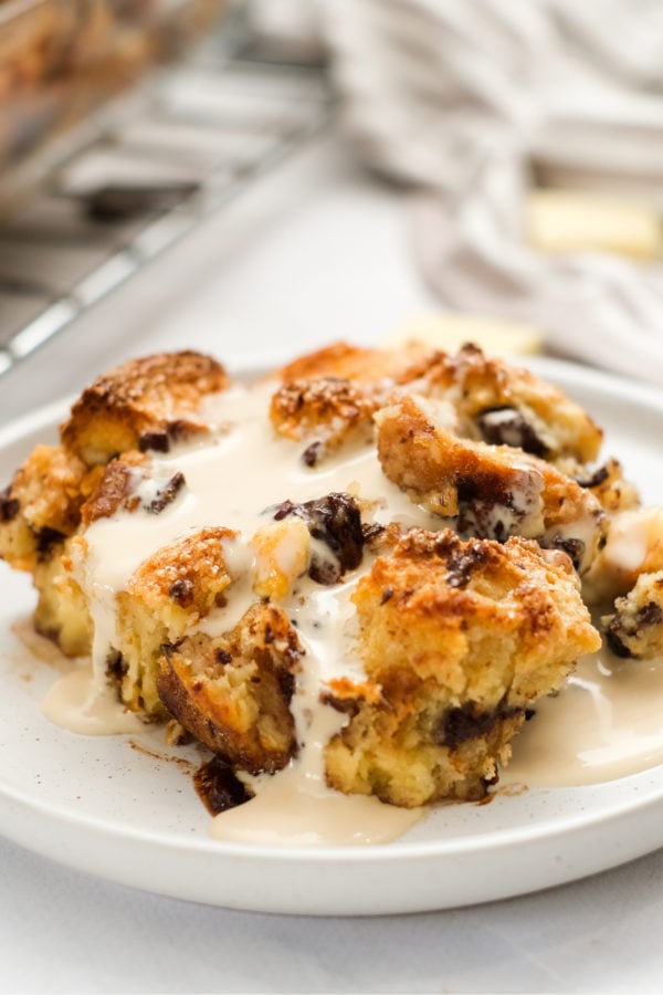 choclate Irish Bread Pudding with sauce