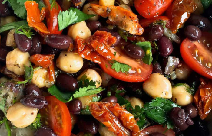 balela salad with chickpeas