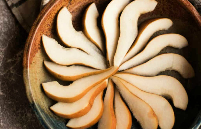 how to make a pear custard pie