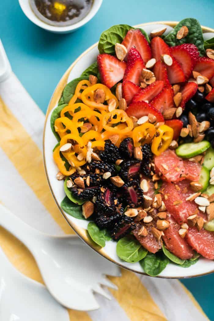 summer berry almond spinach salad