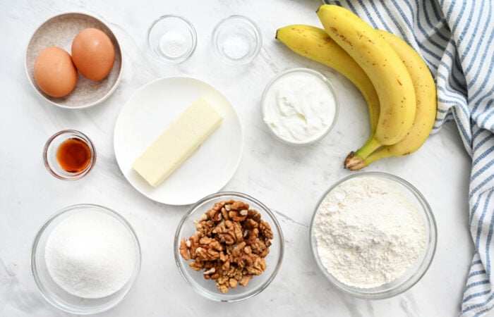 ingredients to make Best Sour Cream Banana Bread Recipe
