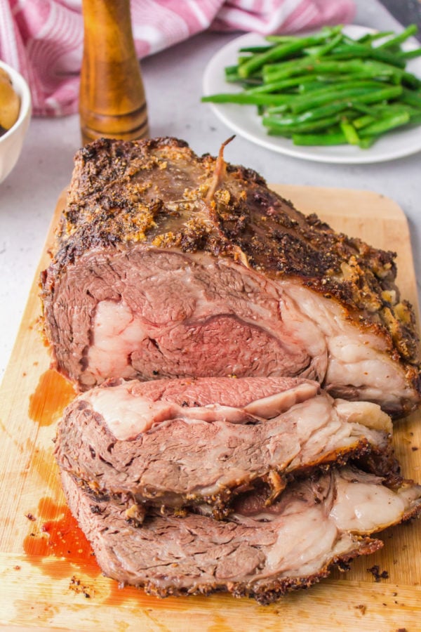 sliced rib roast