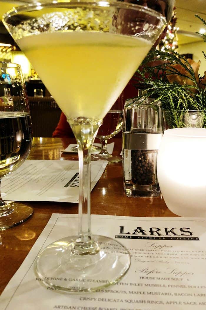 Ashland Springs Hotel Review in Ashland Oregon - Lark's cocktail