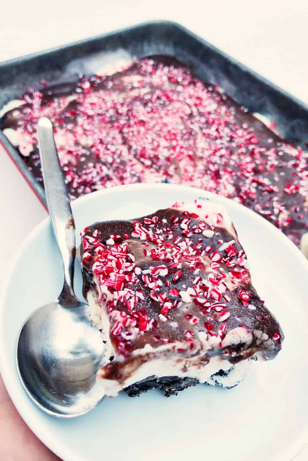 Frozen Peppermint Ice Cream Dessert - Reluctant Entertainer