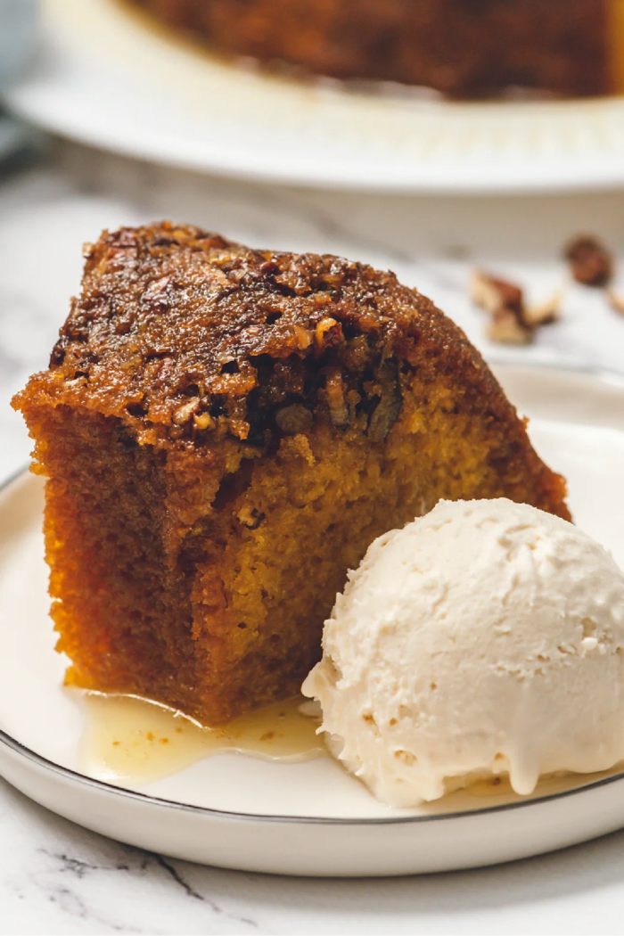 a Holiday Rum Bundt Cake