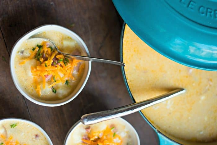 Baked Potato Cheddar Ham Soup