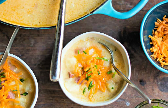 bowls Baked Potato and Ham Soup