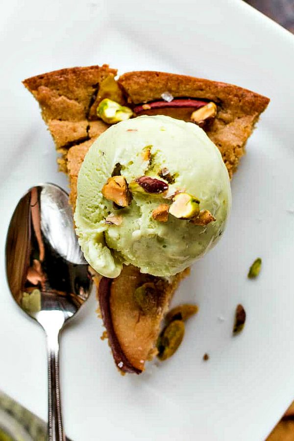 pear cake with pistachio ice cream