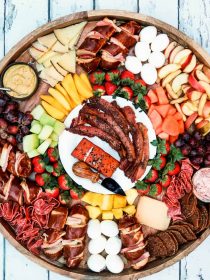 bacon served on a breakfast board