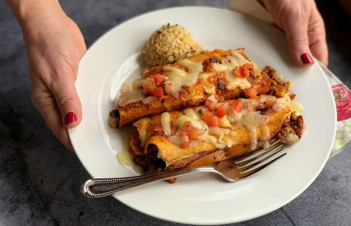 Simpel Trader Joe's Red Sauce Enchiladas Recipe