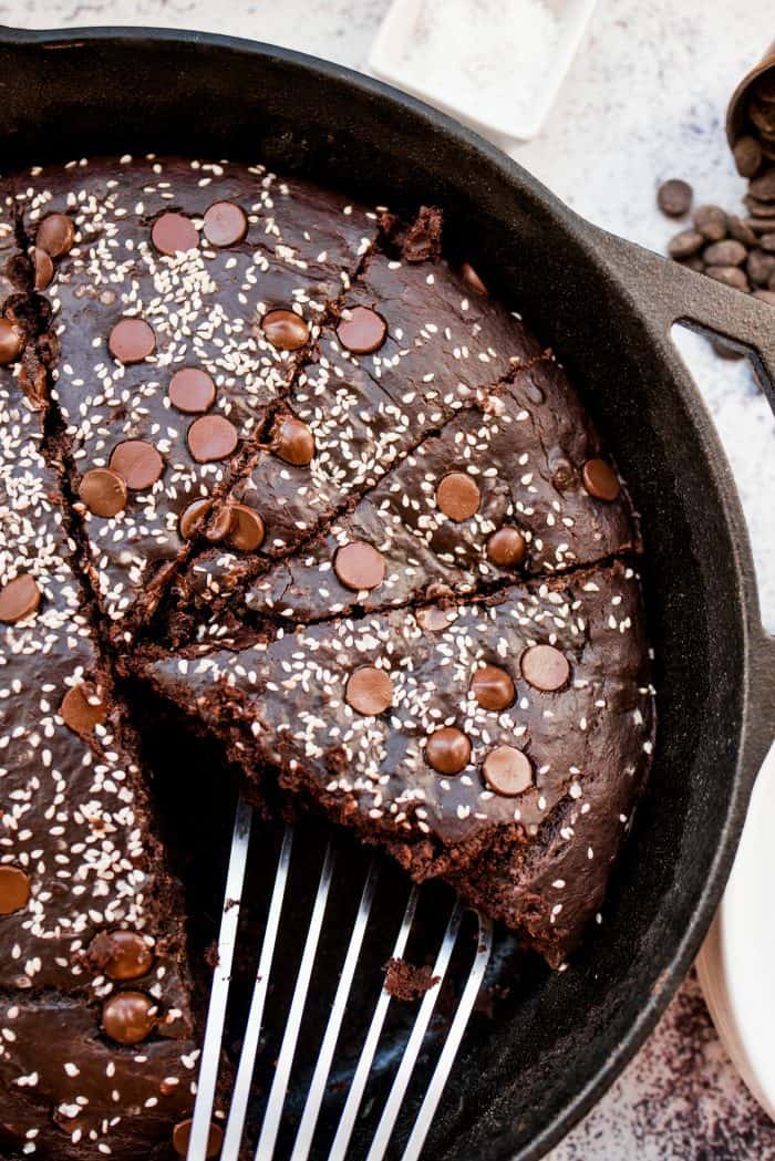 Best Chocolate Tahini Skillet Breakfast Banana Cake