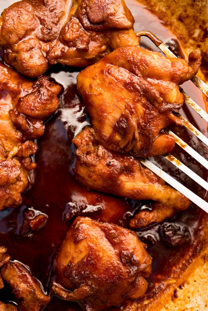 One Pan Barbecue Sauce Chicken Thighs Reluctant Entertainer