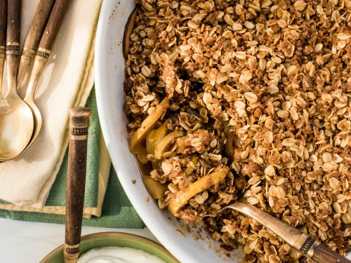 Easy Apple Crisp Recipe {Amish Apple Goodie}