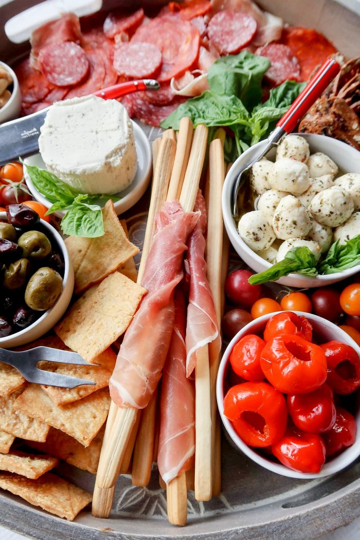 https://reluctantentertainer.com/wp-content/uploads/2019/10/How-to-make-a-Charcuterie-Board-5-700x1050.jpg