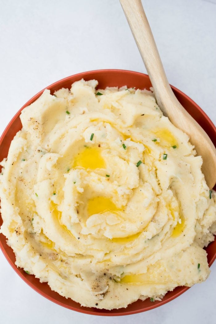 EASY Basic Mashed Potatoes Recipe