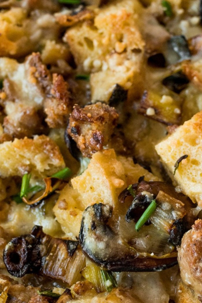 sour dough stuffing with mushrooms and leeks