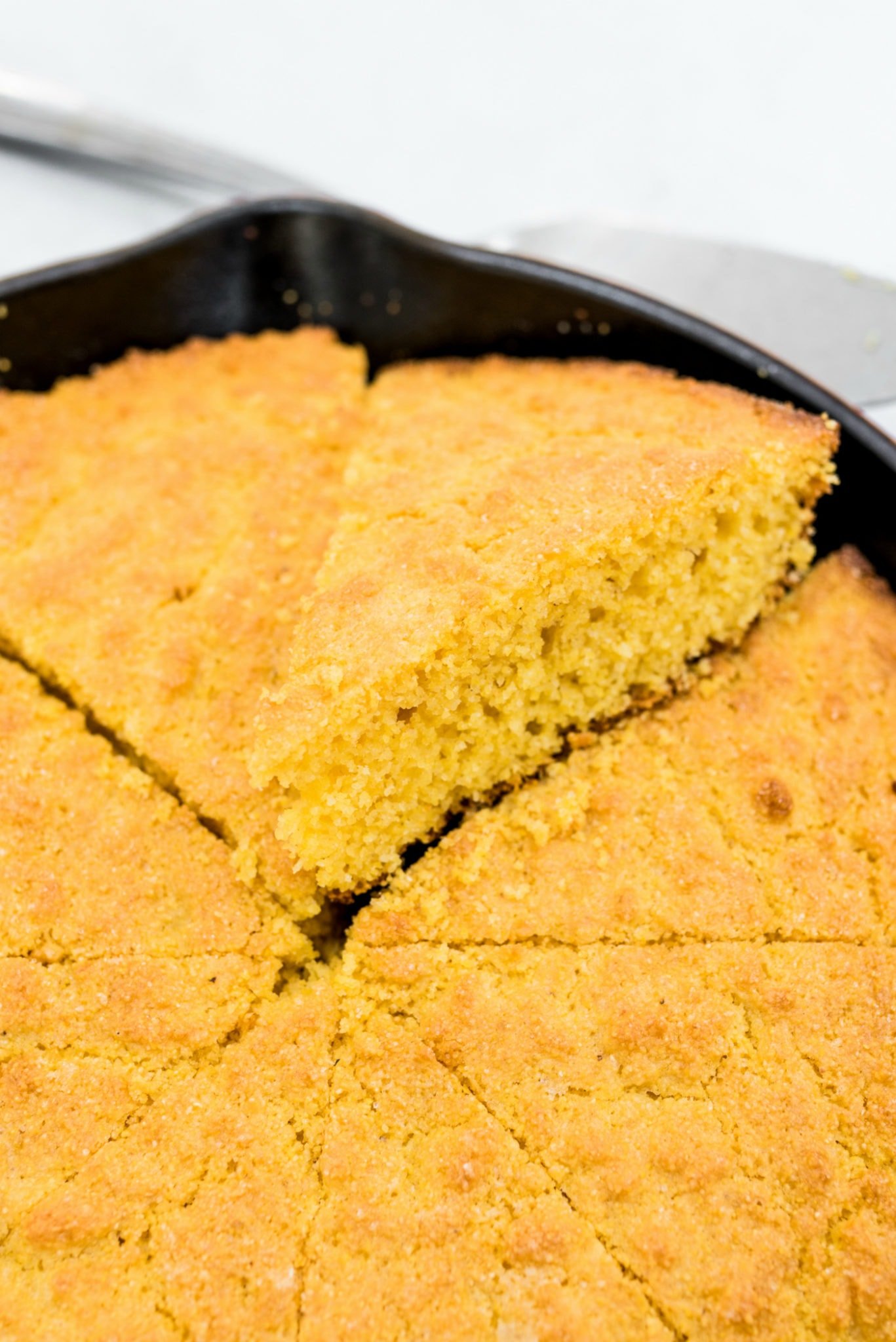 Buttermilk Cornbread Recipe - Reluctant Entertainer