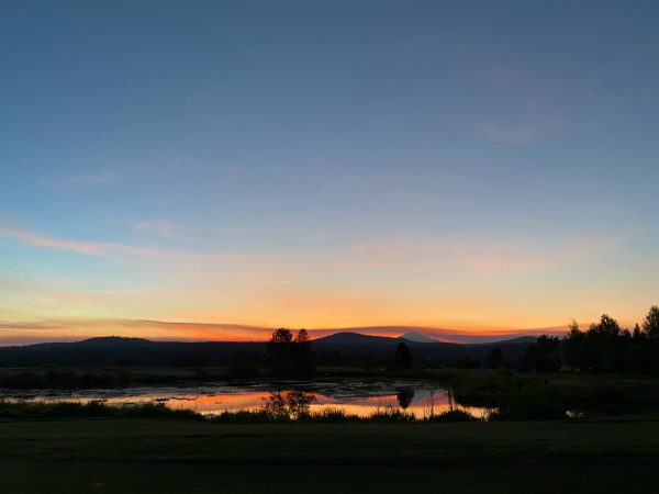 sunriver, oregon sunset last day of august 2020