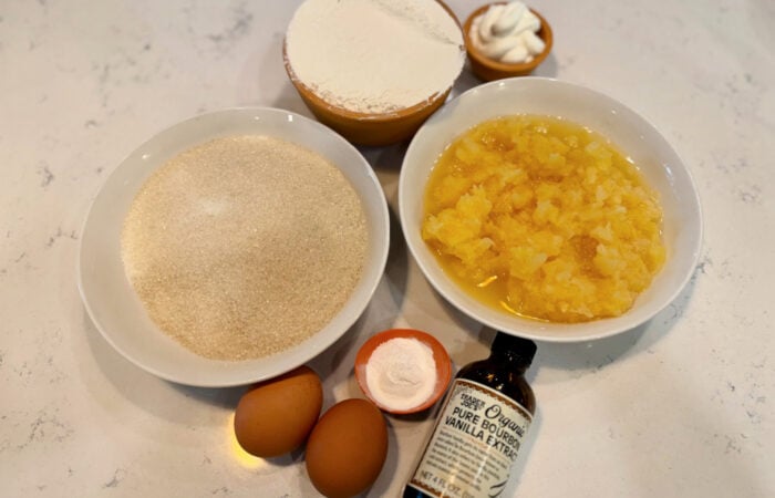 ingredients to make a pineapple cake