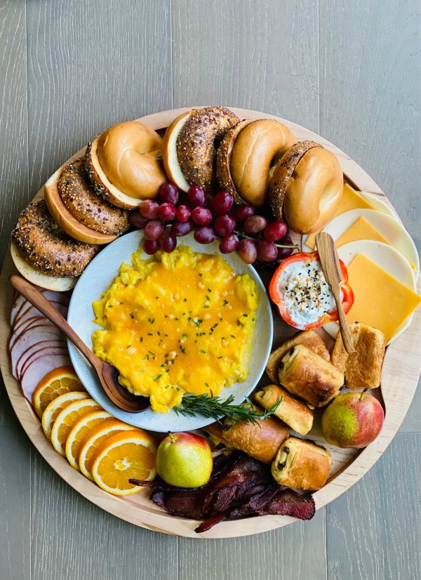 round Breakfast Easy Bagel Board