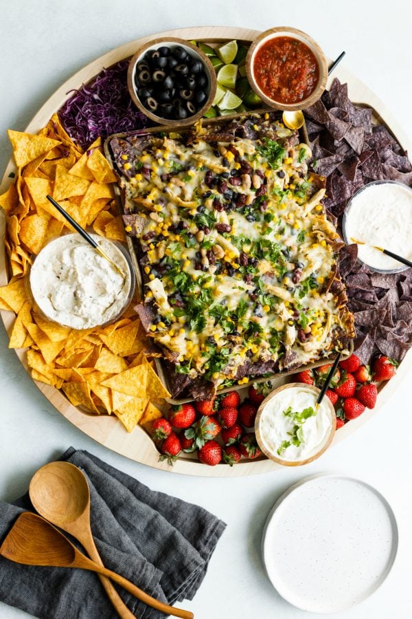 nacho, chips, strawberries, dips