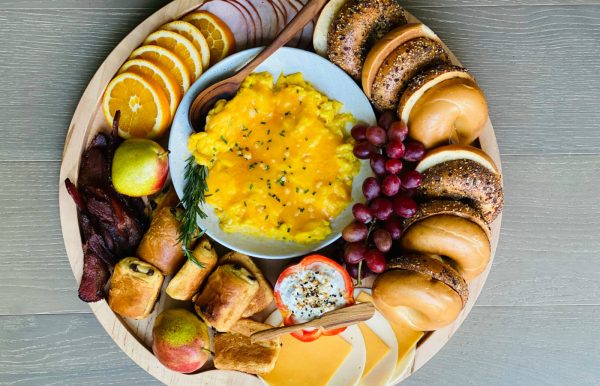 Breakfast Easy Bagel Board with scrambled eggs in the center