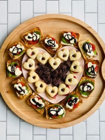 round wood Heart Caprese Sandwich Board