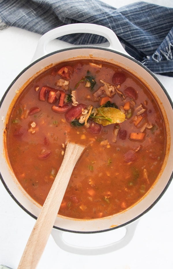 Manhatten Clam Chowder in a pot