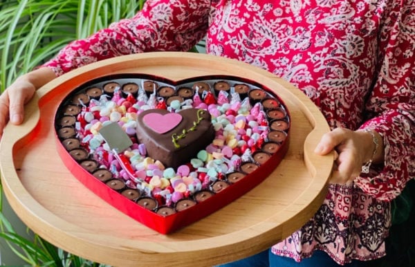 a beautiful heart chocolate box