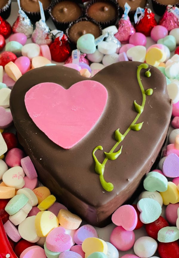 heart mousse cake