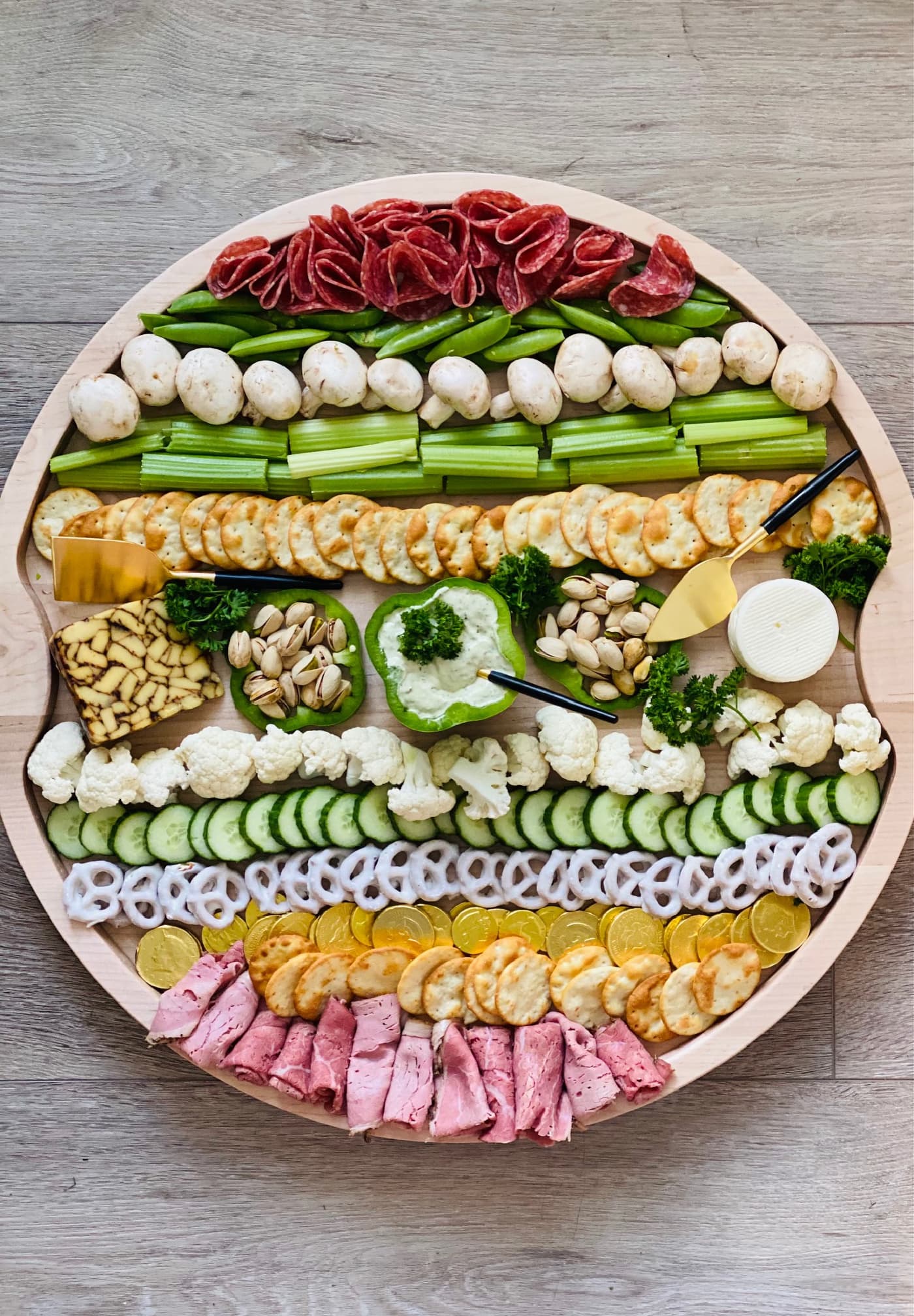 31 Best Food Board Ideas - How to Make a Grazing Board - Parade