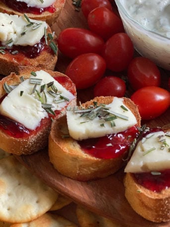 Strawberry Brie Crostinis